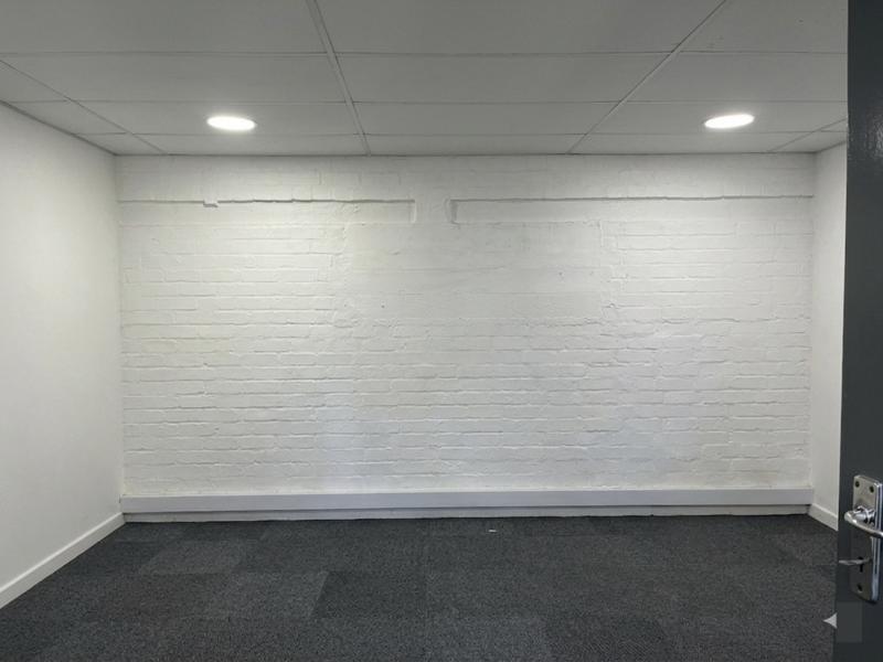 To Let Commercial Property for Rent in Claremont Western Cape